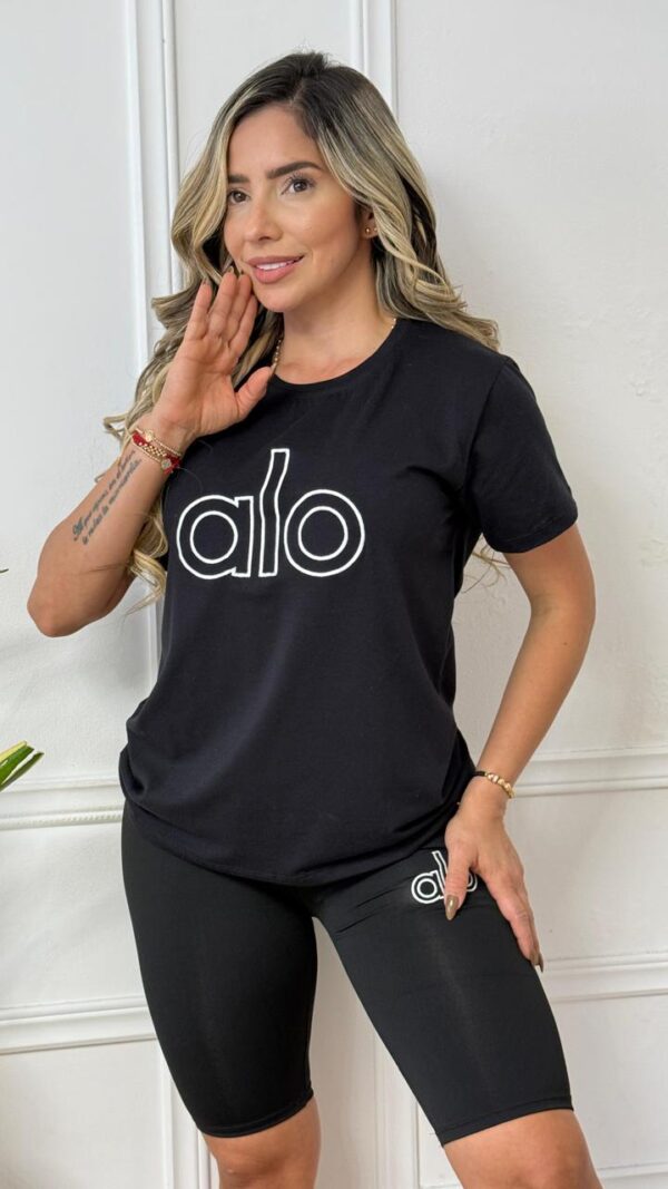 Conjunto biker Alo bordado