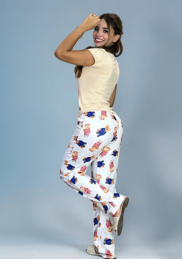 PIjama oso camiseta beige